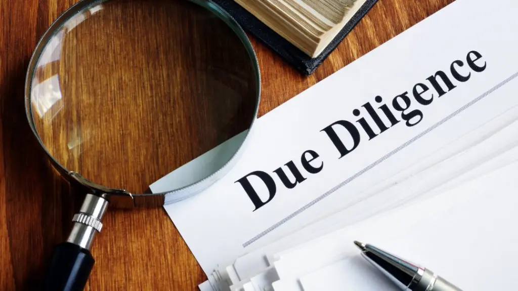 Equity Calculators vs DIY Methods Advantages and Disadvantages for Startup Founders 1568 x 882 px 1075 x 604 px 1075 x 604 px 41 Startup stories, Business guides & Marketing | Codeventures Blog Equity calculators vs DIY methods illustration 41